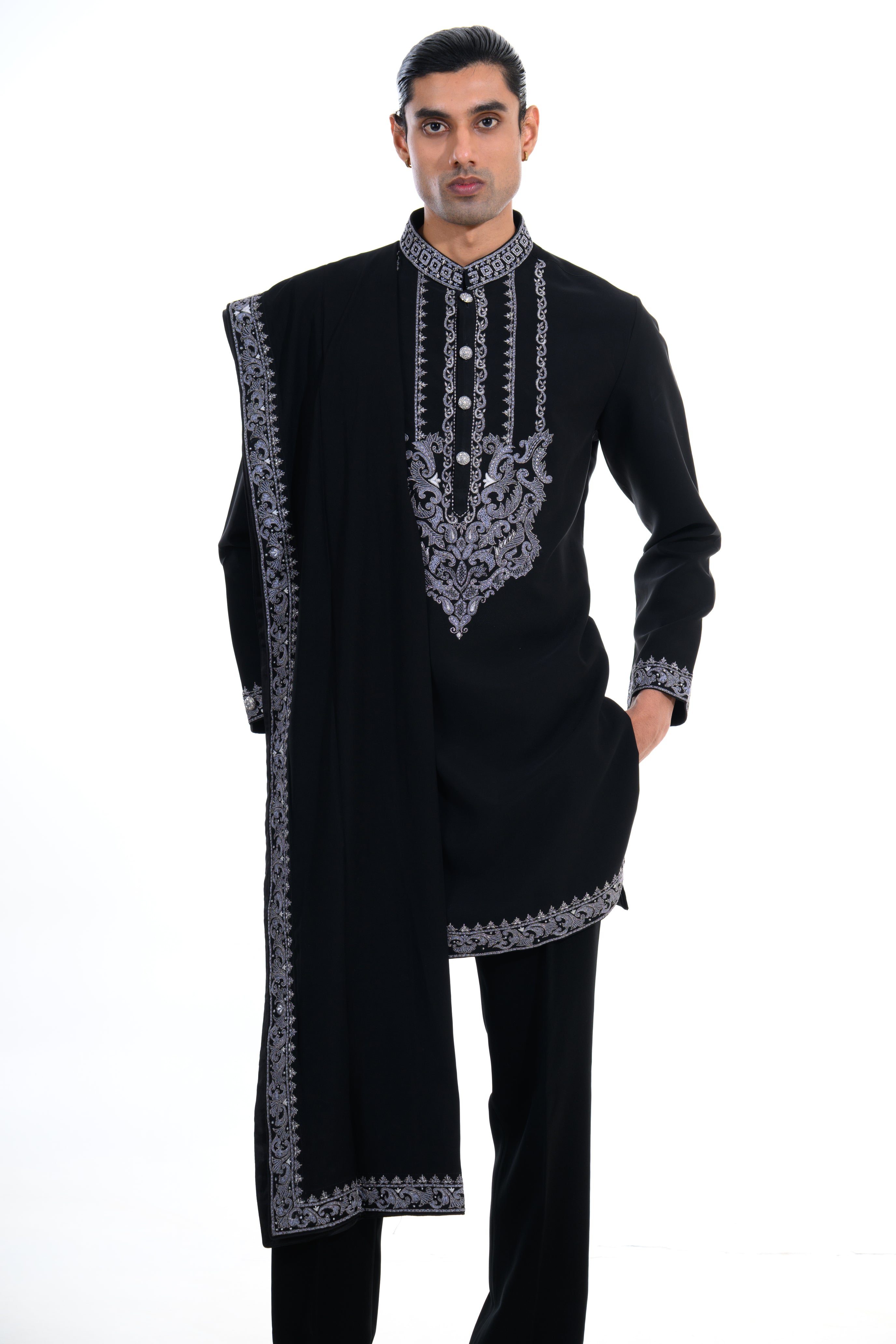 Midnight Noir Embroidered Kurta Set with Stole