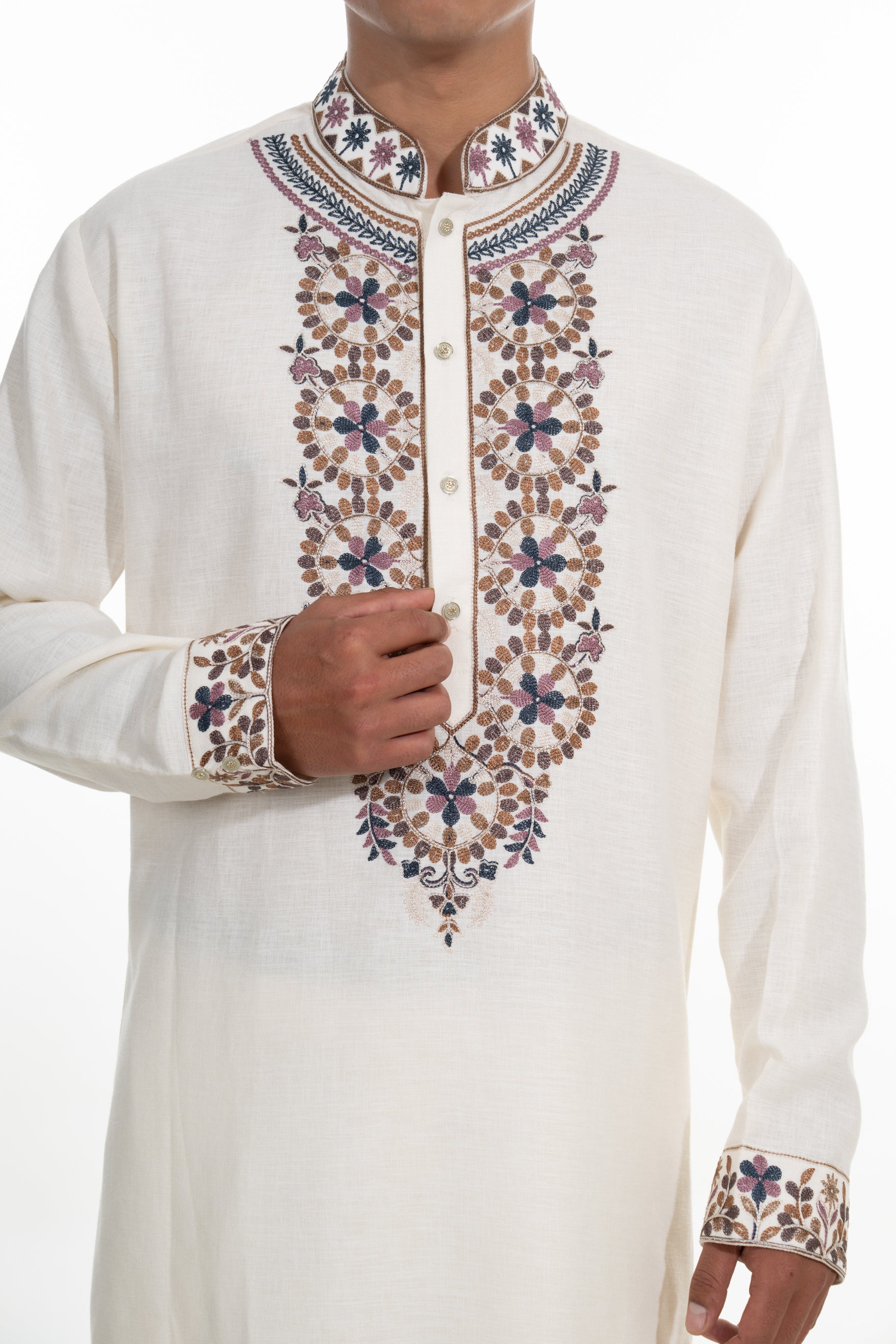 Cream Kashmiri Embroidered Kurta Set
