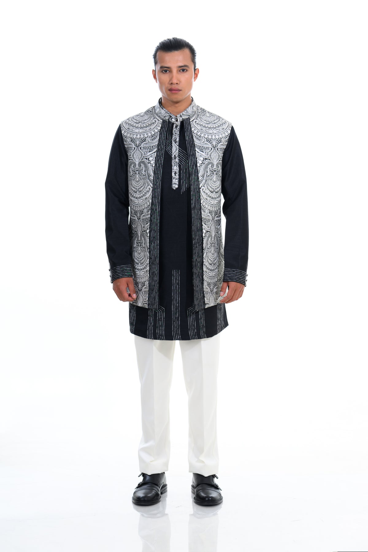 Monochrome Embroidered Indo Western Set