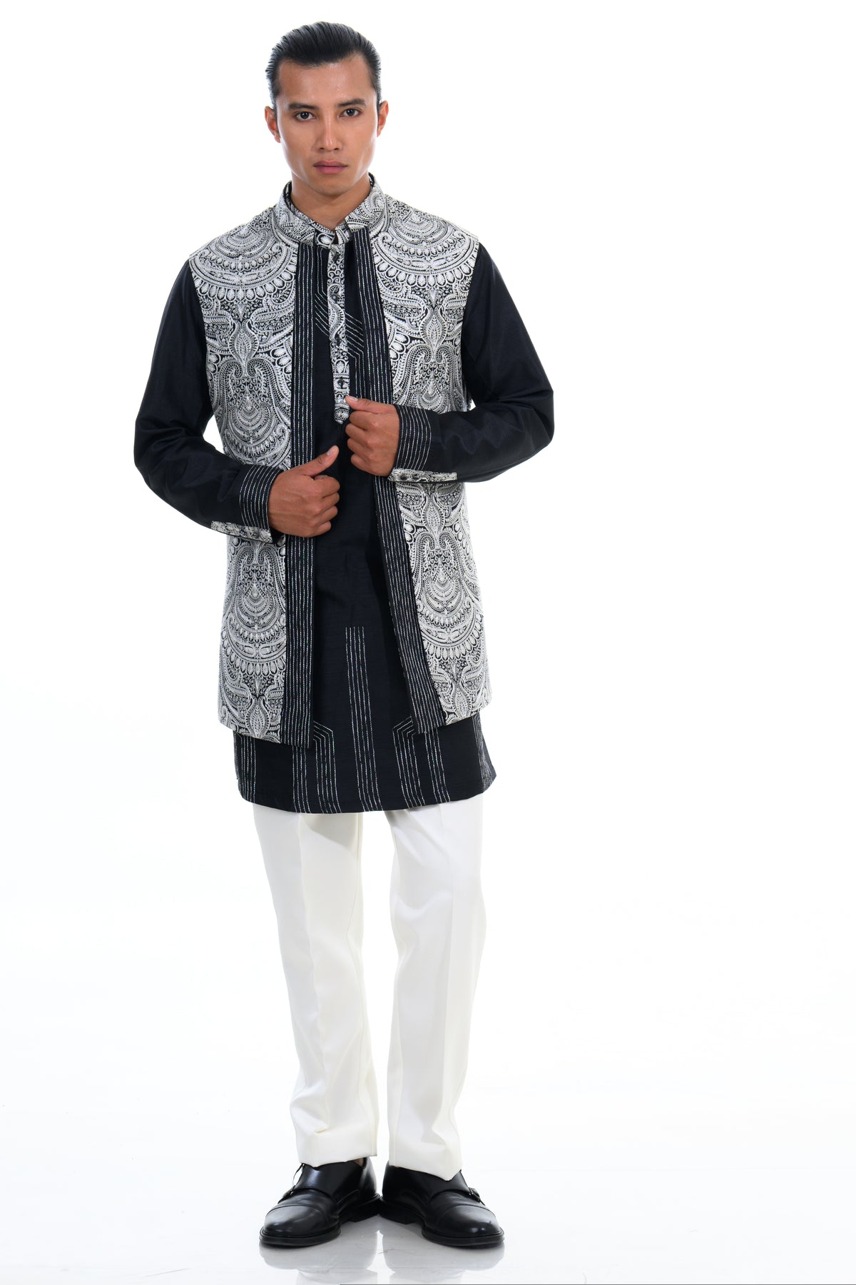 Monochrome Embroidered Indo Western Set
