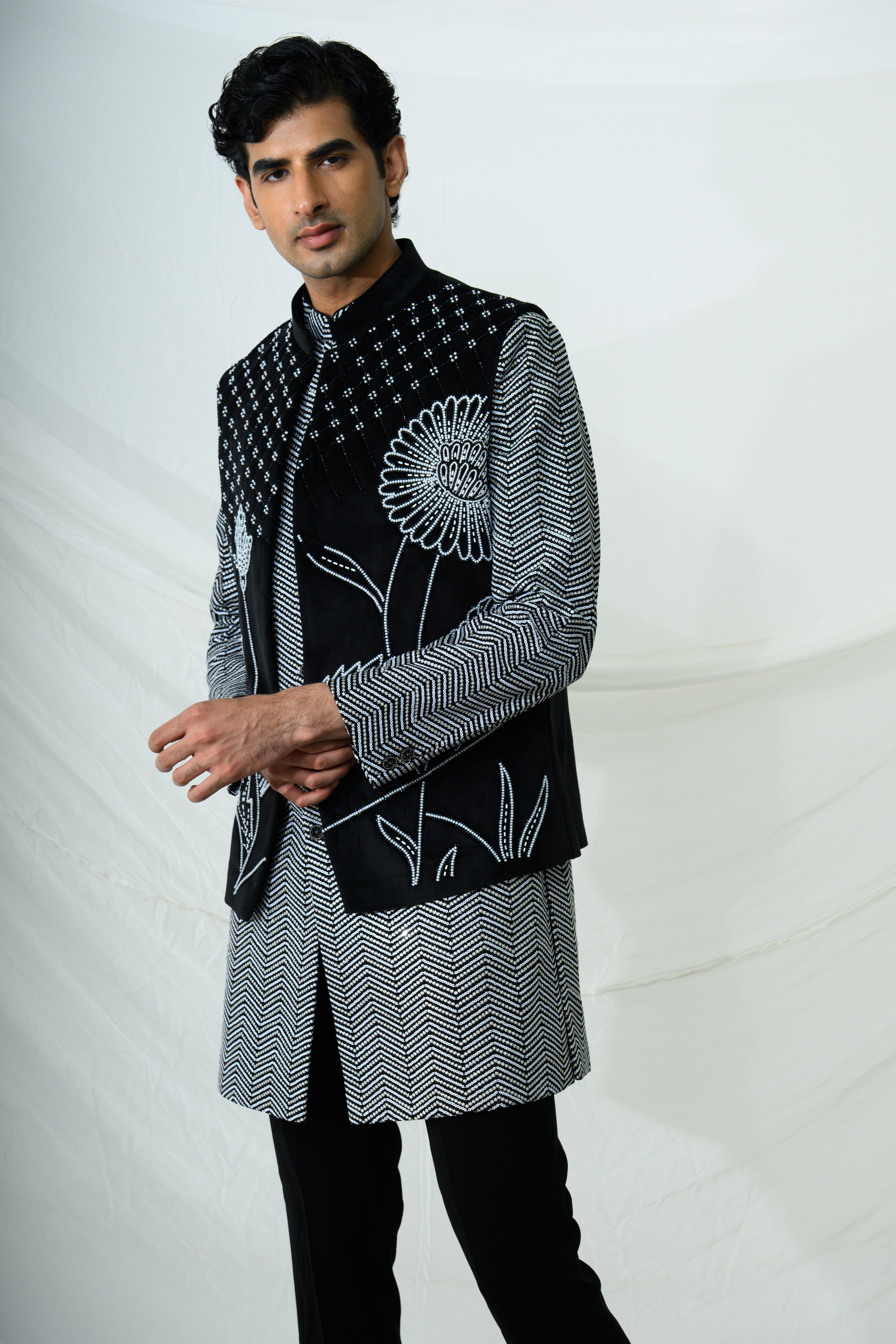 Monochrome Floral Embroidered Bundi Kurta Set