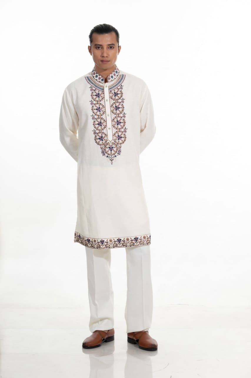Cream Kashmiri Embroidered Kurta Set
