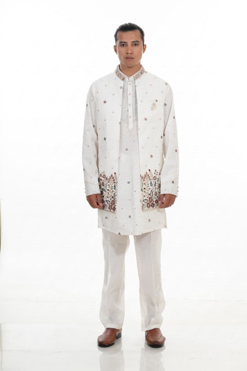 Cream Botanical Embroidered Indo Western Set