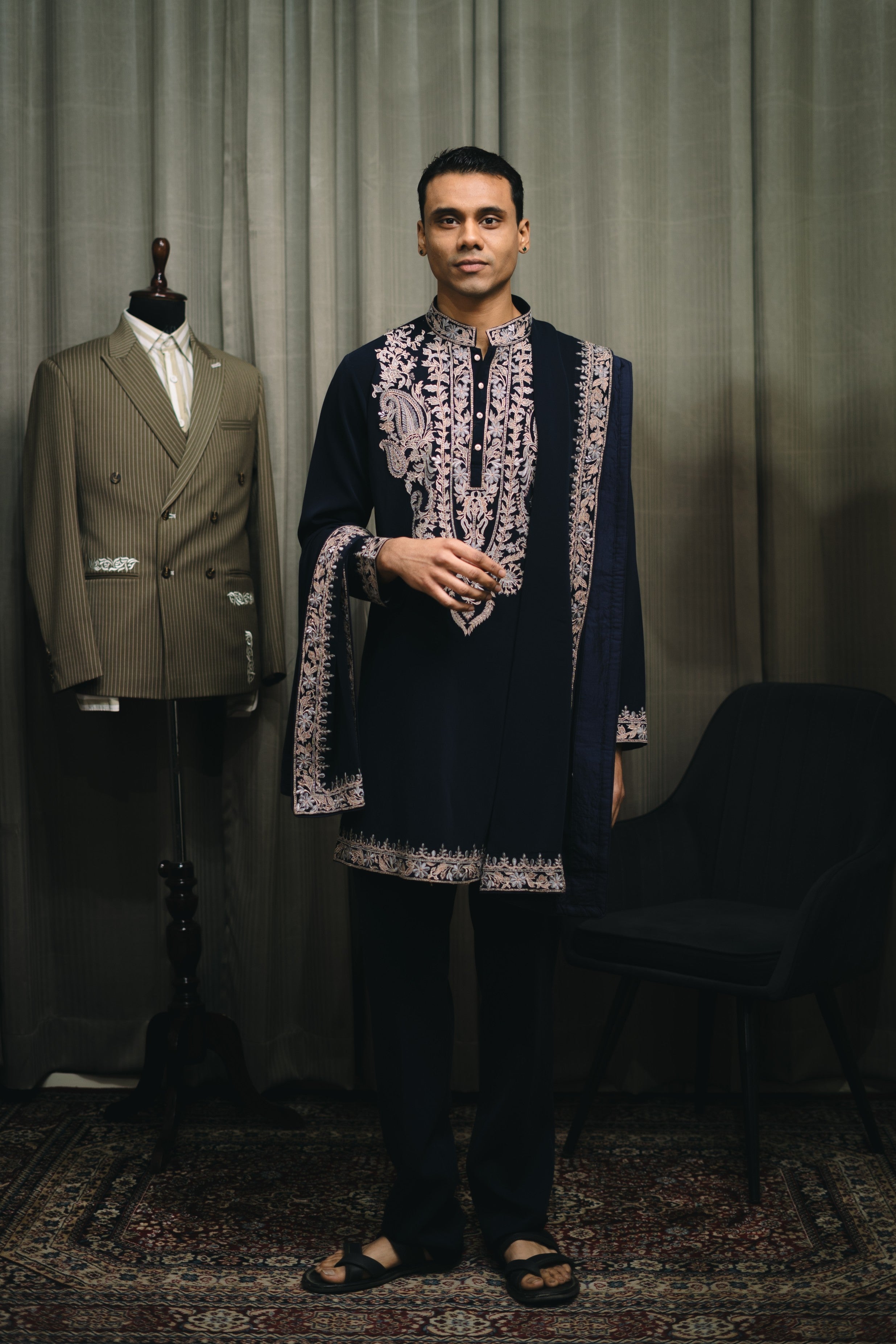 Midnight Kashmiri Embroidered Kurta Set
