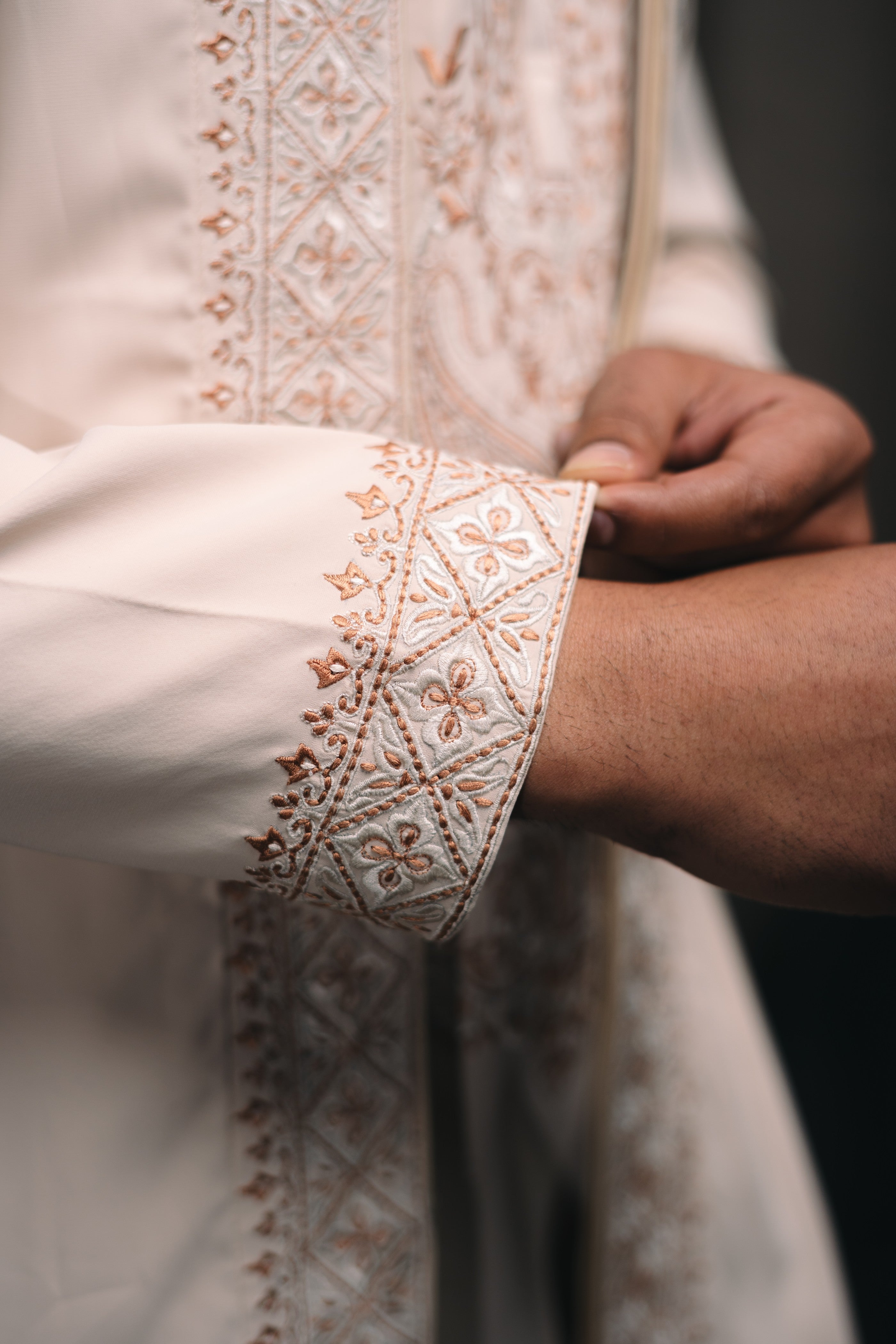 Fawn Embroidered Kurta Set With Stole